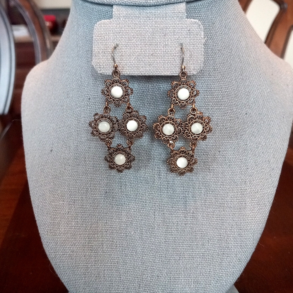 Lucky Brand Faux Mother of Pearl Antique Gold Fishhook Earrings